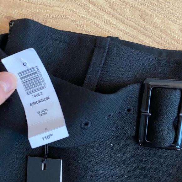 Aritzia Mini Skirt - Picture 2 of 2